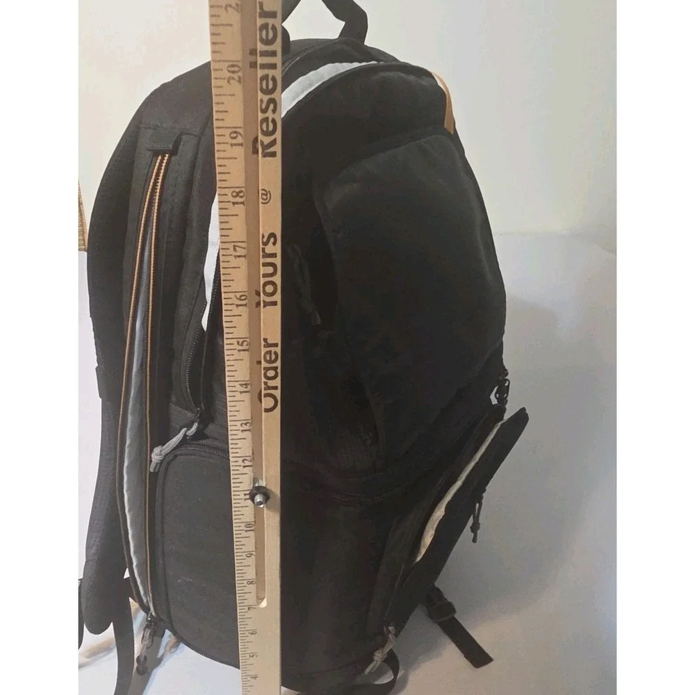Lowepro Fastpack BP 250 AW II  Camera Backpack Black Photographer Reporter Media